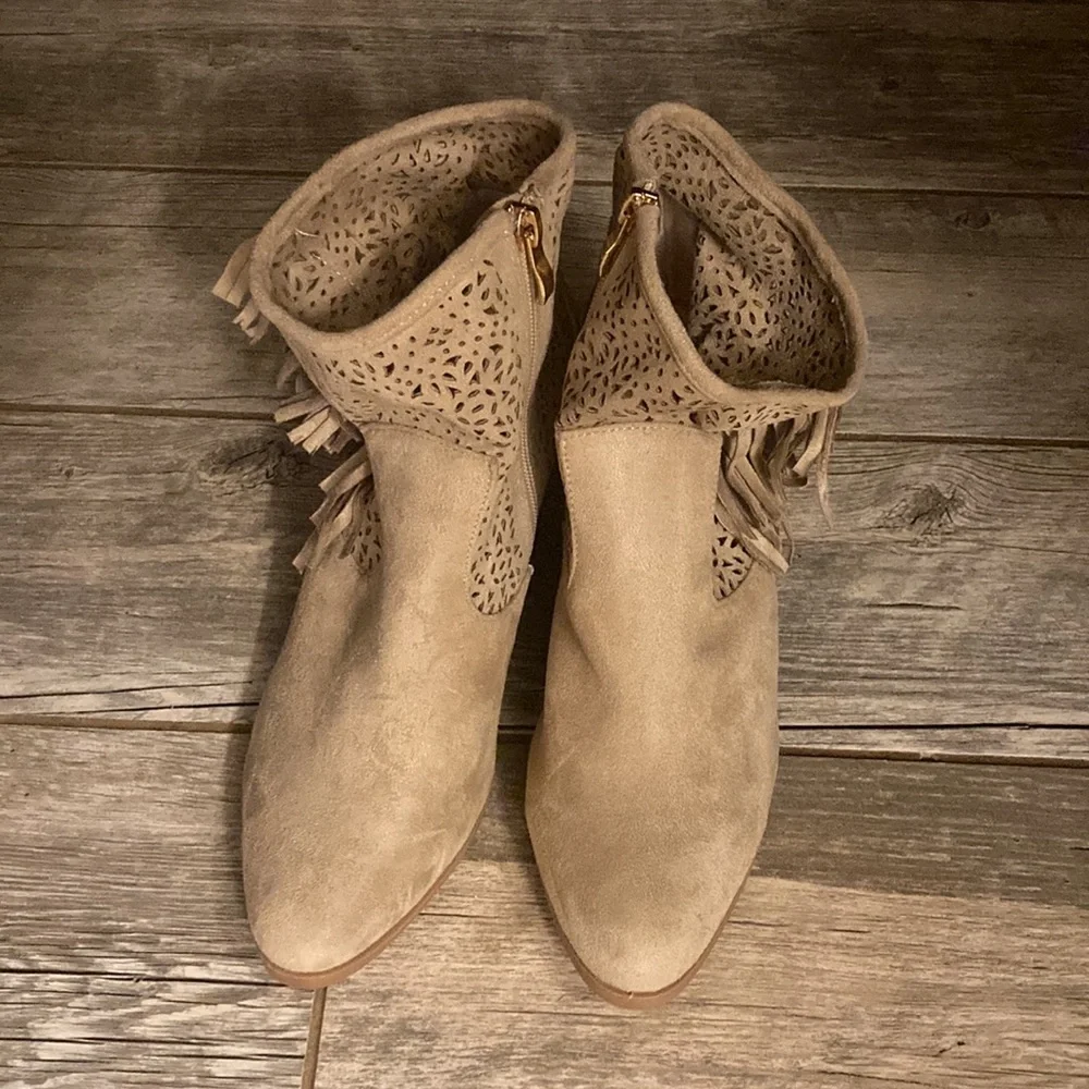 Olivia miller booties - Picture 4 of 7